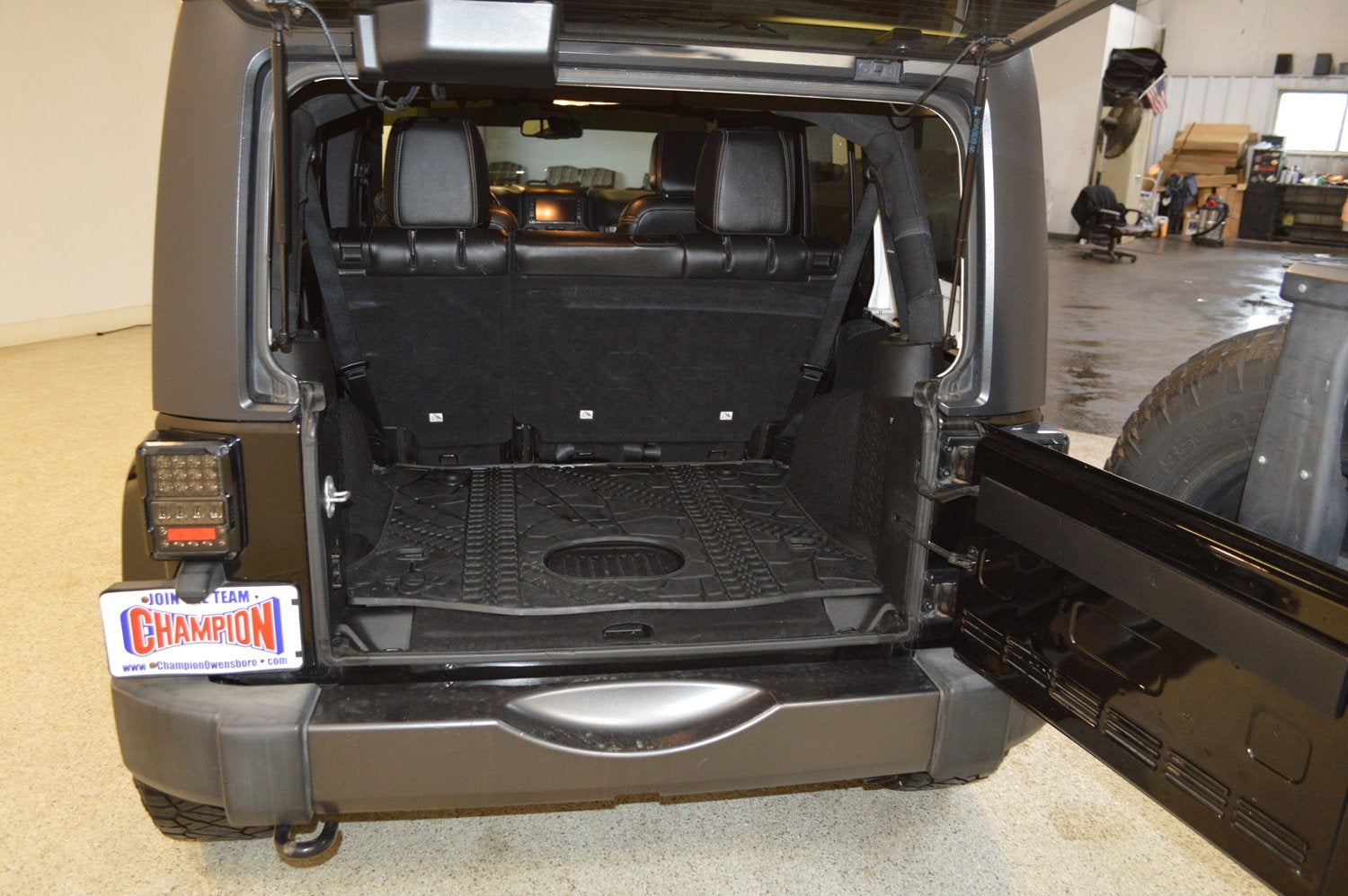 2016 Jeep Wrangler Unlimited Freedom