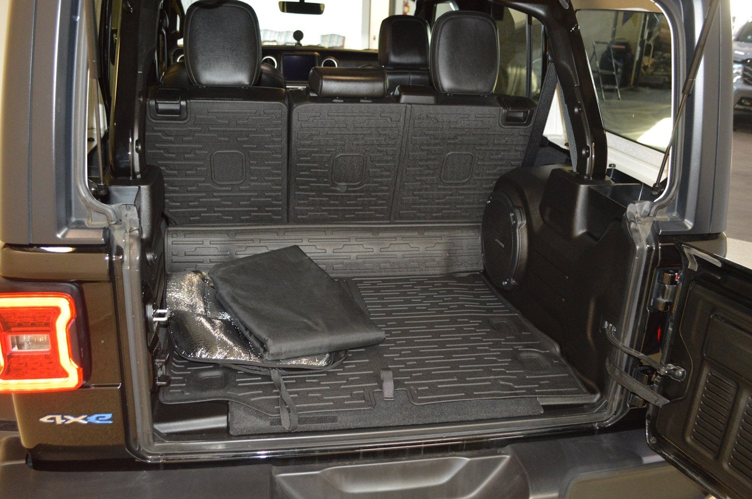 2022 Jeep Wrangler 4xe Unlimited Sahara