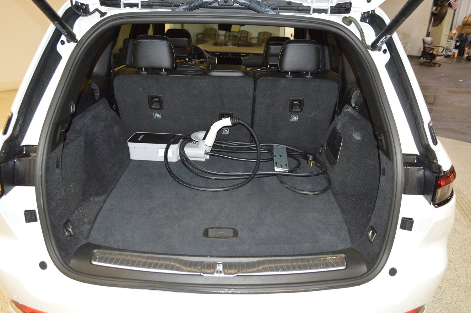 2023 Jeep Grand Cherokee 4xe Overland