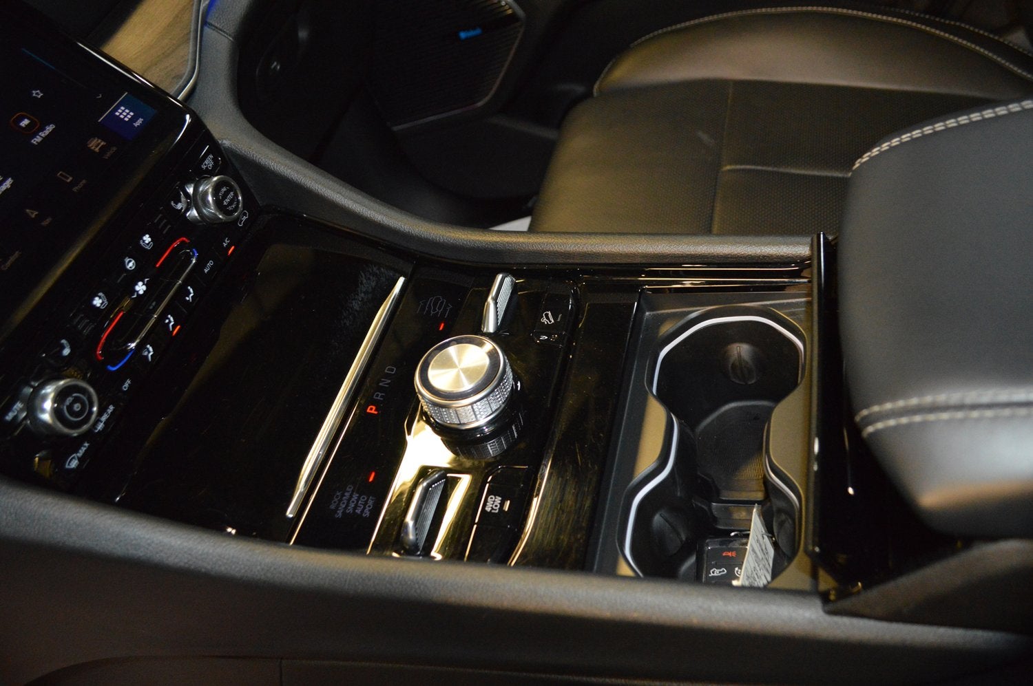 2023 Jeep Grand Cherokee 4xe Overland