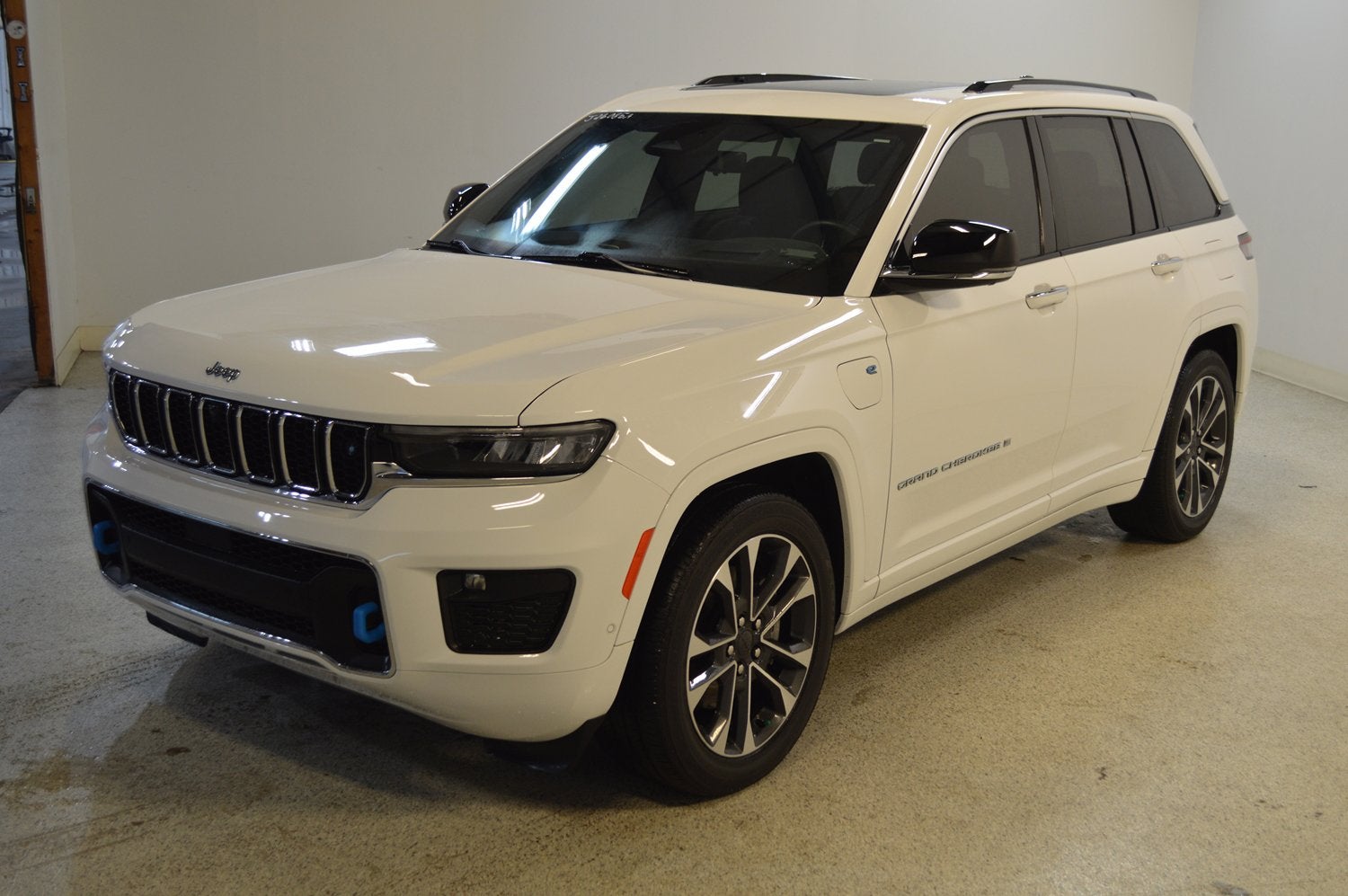 2023 Jeep Grand Cherokee 4xe Overland