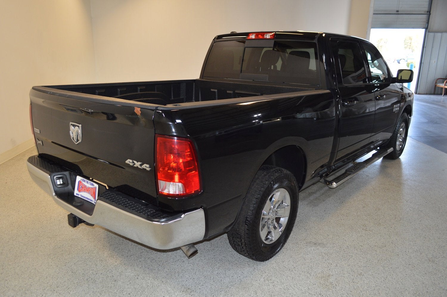 2020 RAM 1500 Classic SLT
