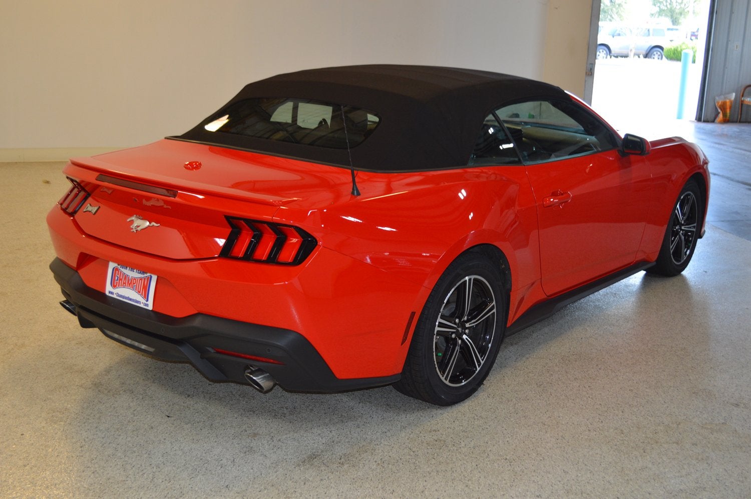 2025 Ford Mustang EcoBoost Premium
