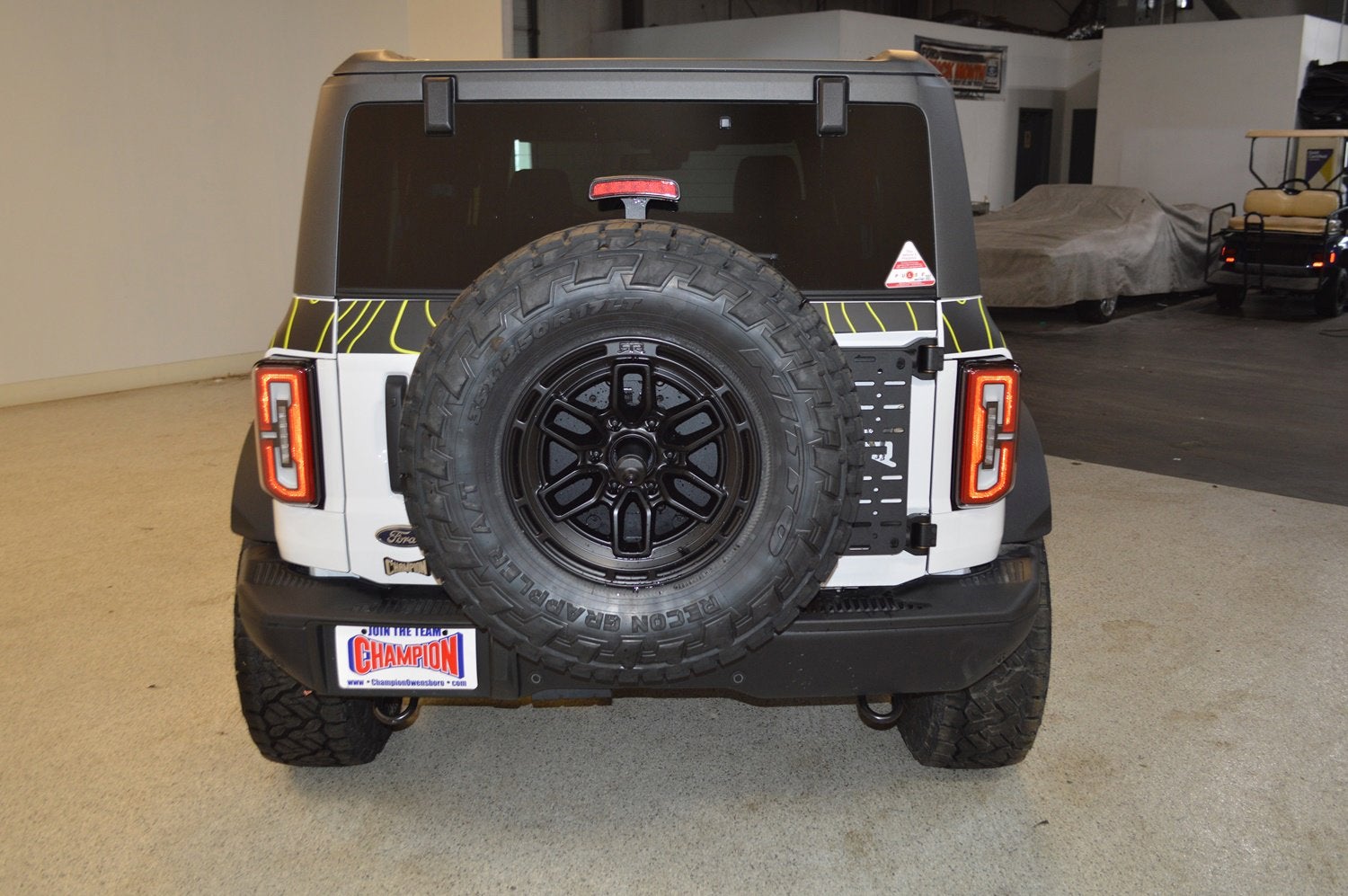 2025 Ford Bronco RTR Badlands