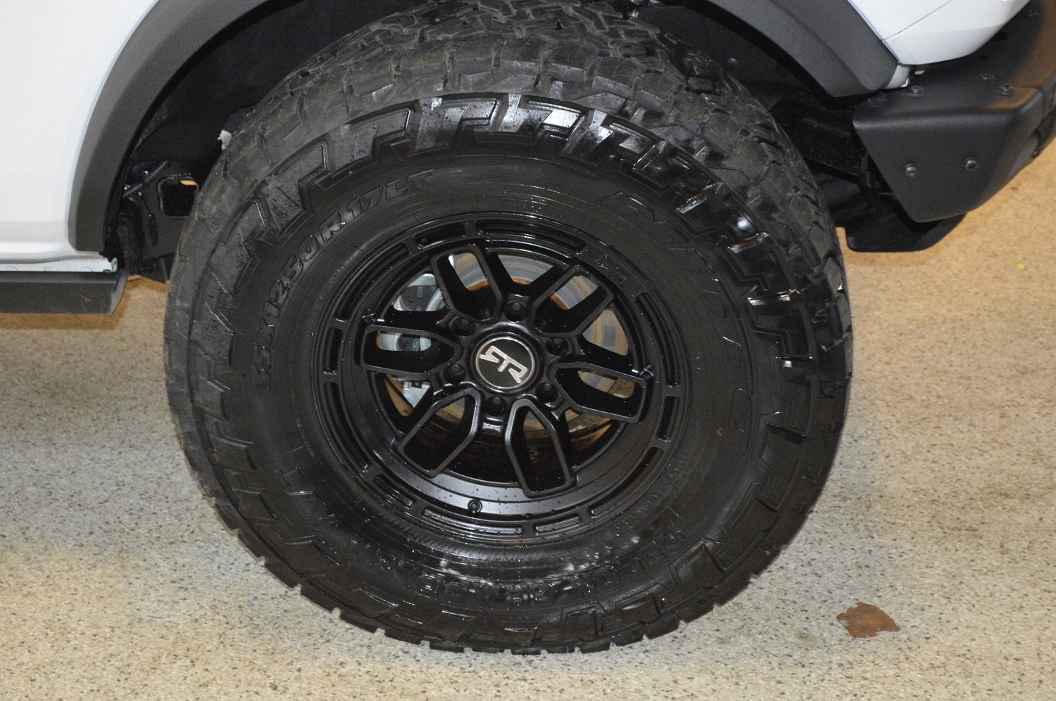 2025 Ford Bronco RTR Badlands