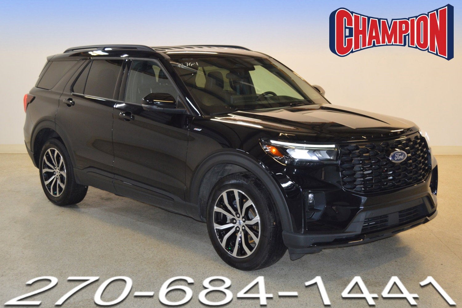 2025 Ford Explorer ST-Line