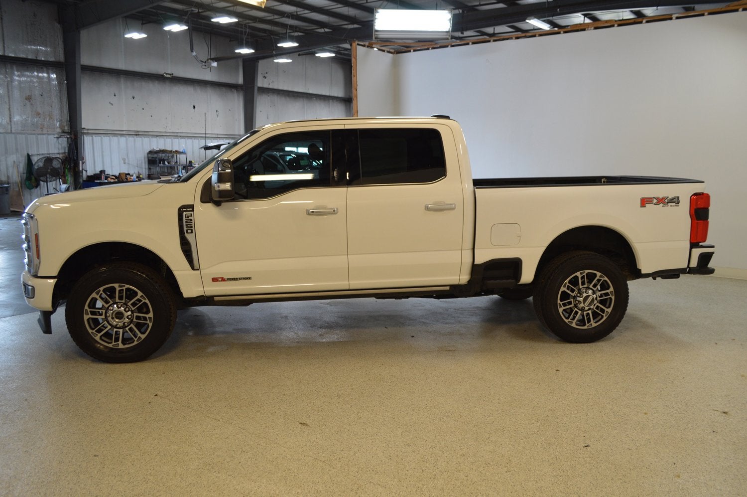 2024 Ford Super Duty F-250 SRW Limited