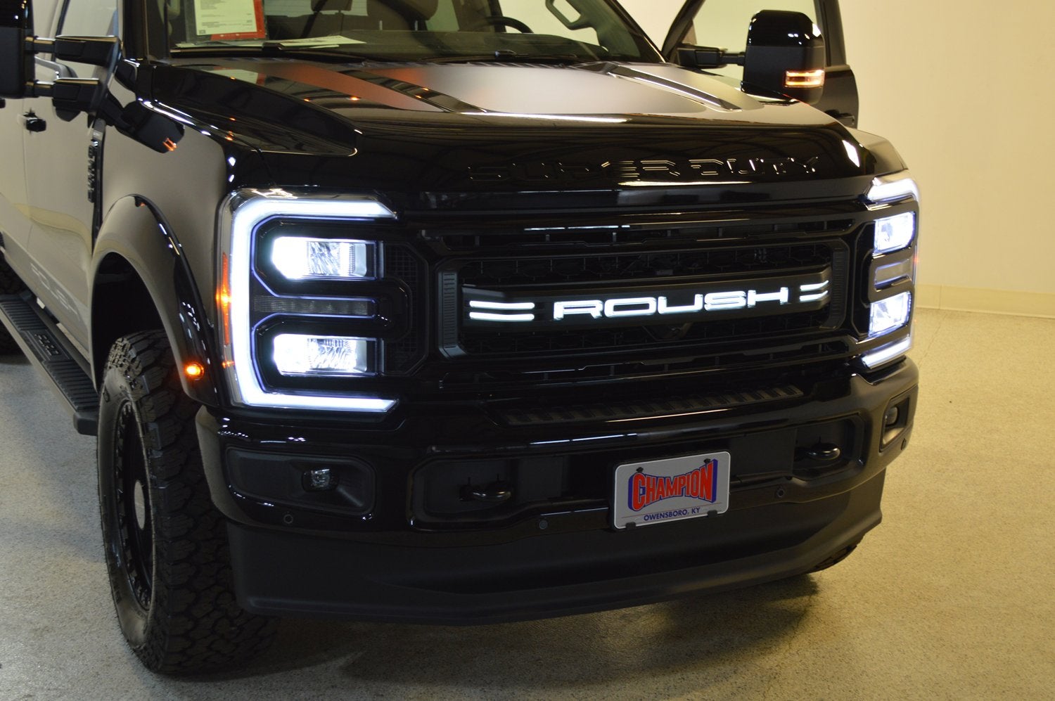 2026 Ford Super Duty F-250 SRW ROUSH LARIAT