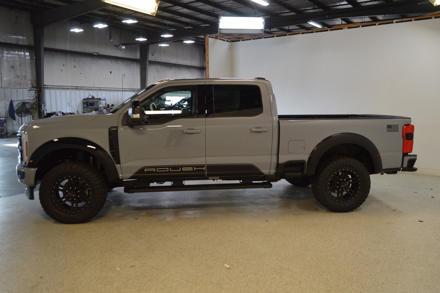 2026 Ford Super Duty F-250 SRW ROUSH LARIAT
