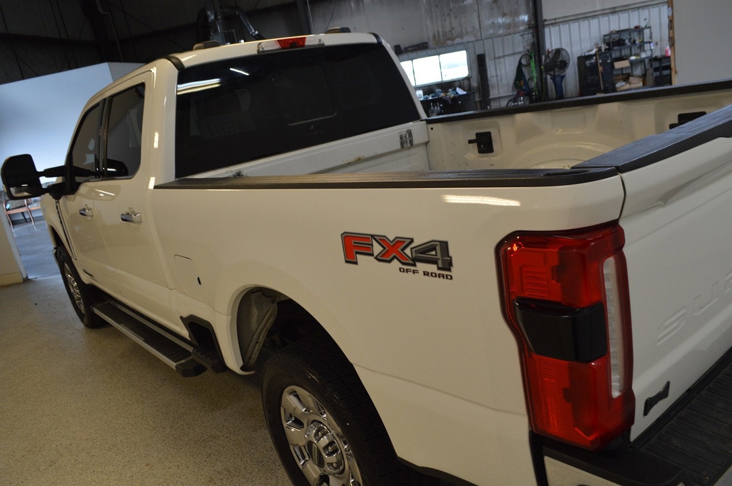 2023 Ford Super Duty F-250 SRW LARIAT