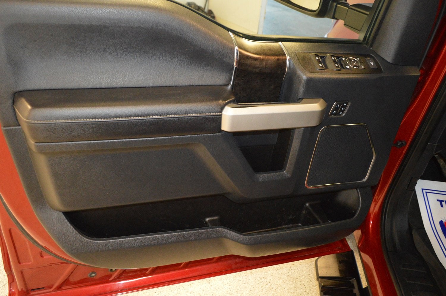 2022 Ford Super Duty F-250 SRW LARIAT