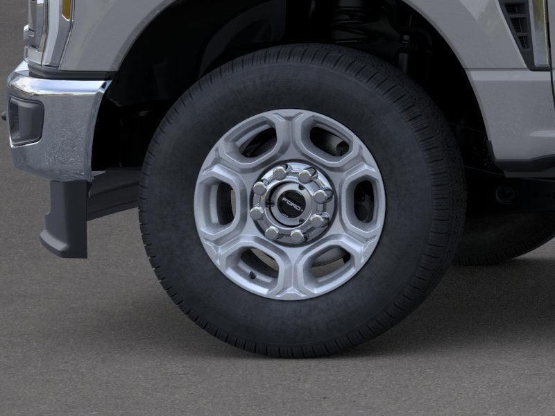 2026 Ford Super Duty F-350 SRW XLT