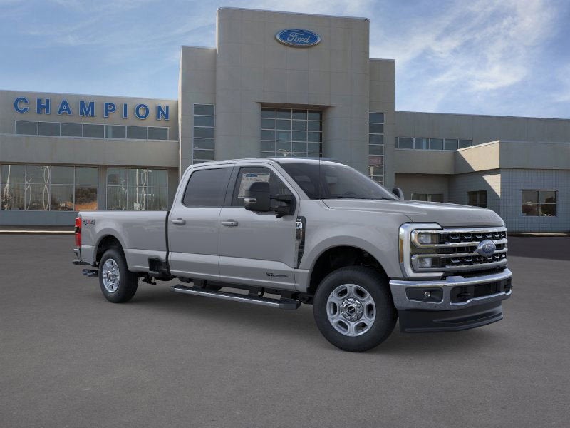 2026 Ford Super Duty F-350 SRW XLT