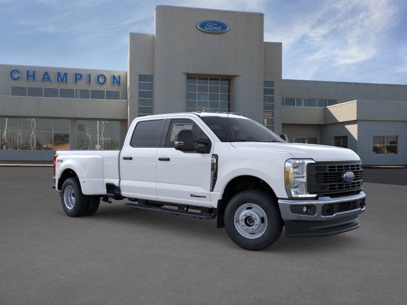 2026 Ford Super Duty F-350 DRW XL