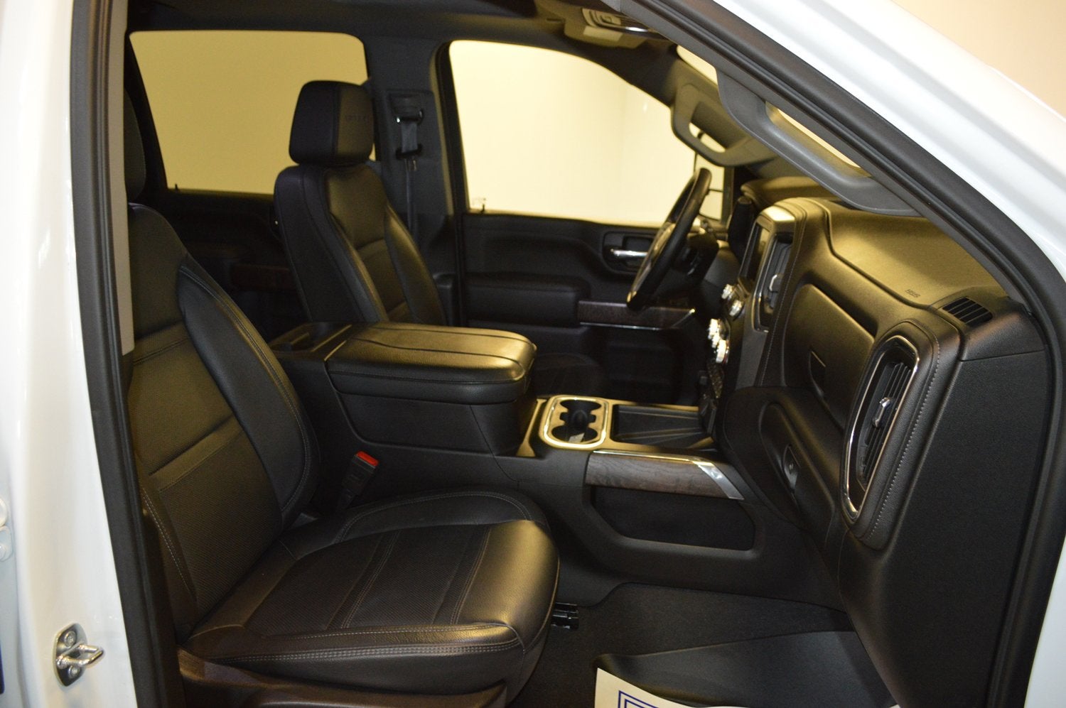 2023 GMC Sierra 2500HD Denali