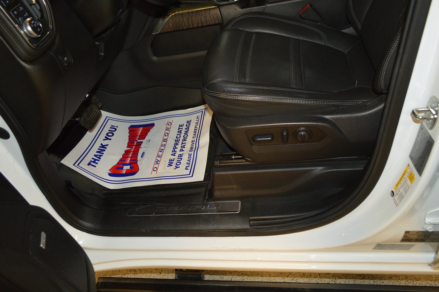 2023 GMC Sierra 2500HD Denali