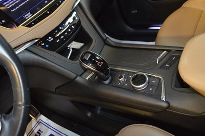 2021 Cadillac XT5 AWD Sport