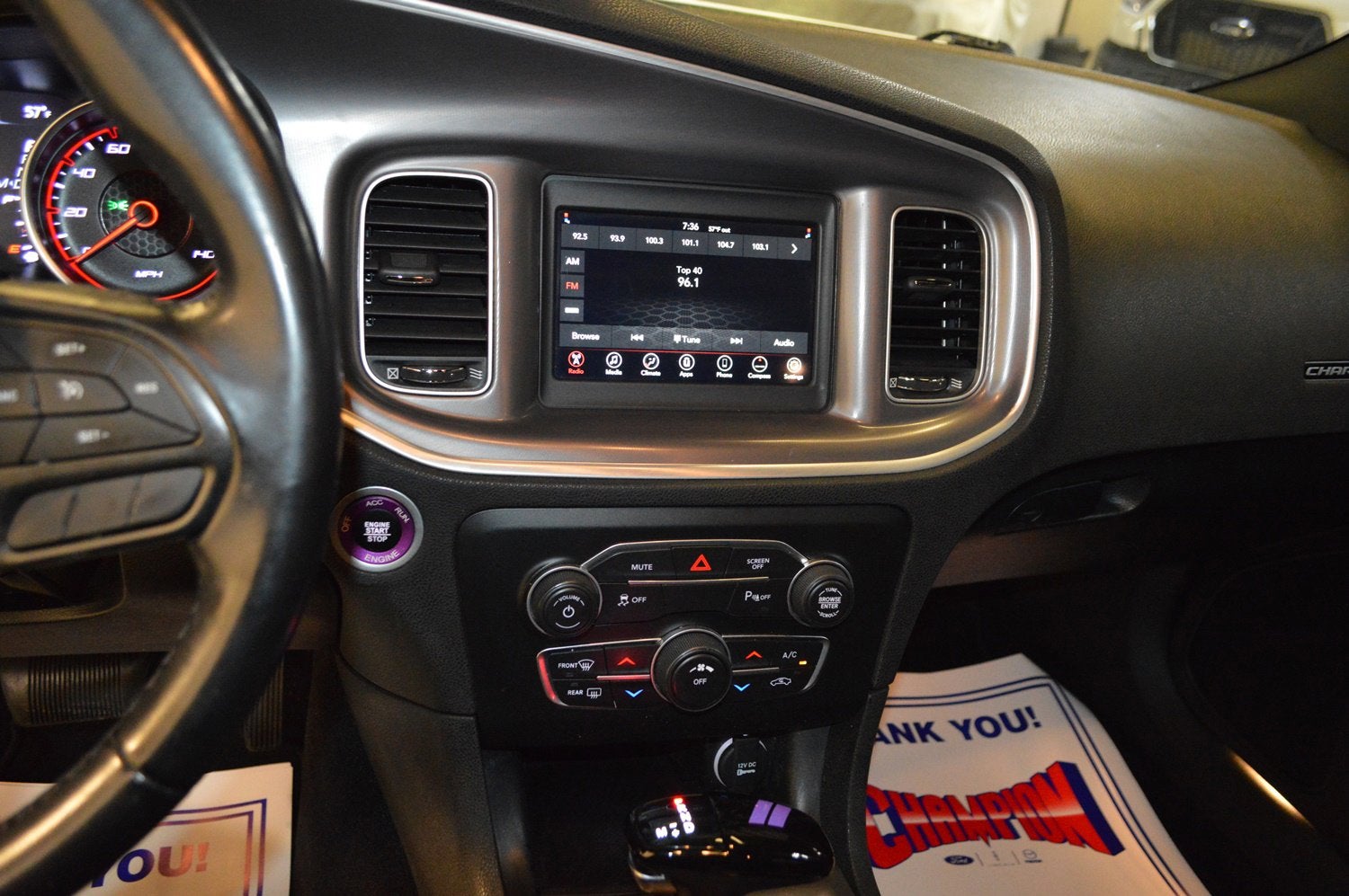 2022 Dodge Charger SXT