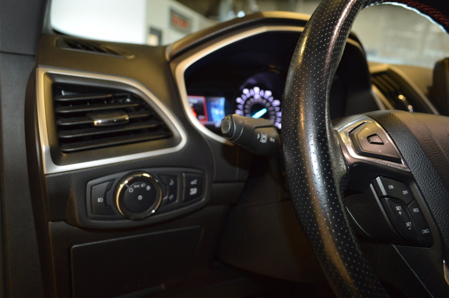 2021 Ford Edge ST Line