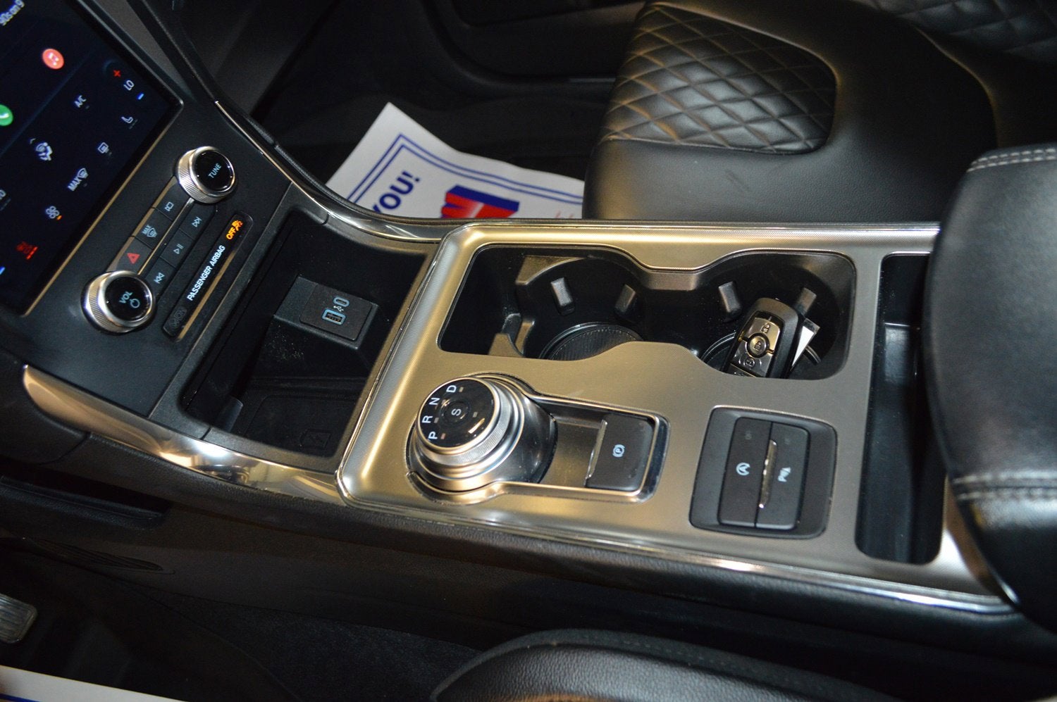 2024 Ford Edge Titanium