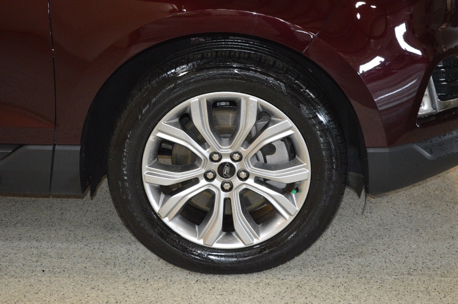 2024 Ford Edge Titanium