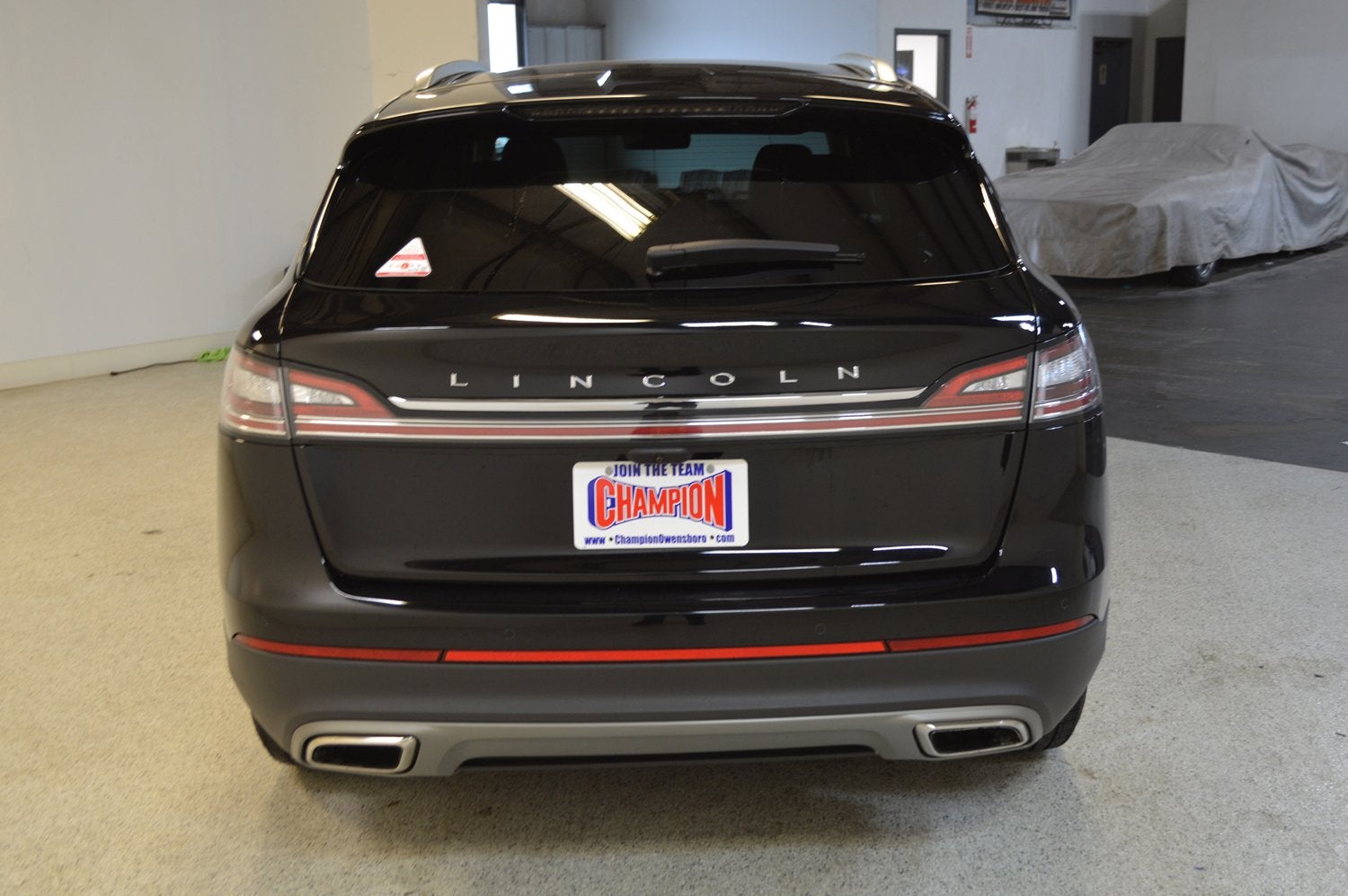 2023 Lincoln Nautilus Standard