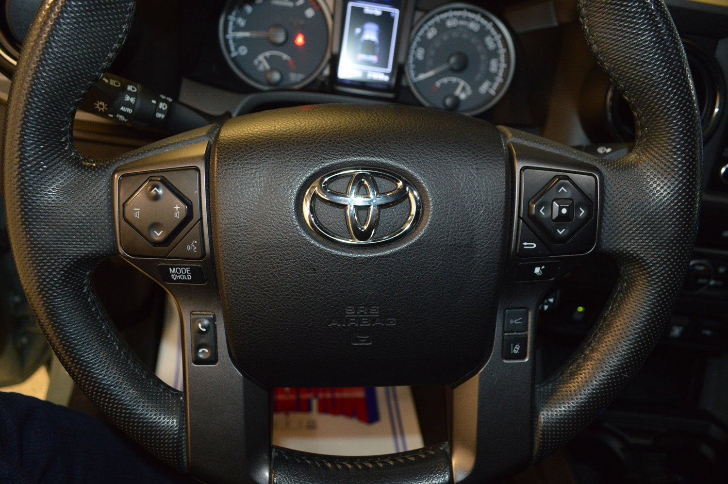 2022 Toyota Tacoma 2WD Base