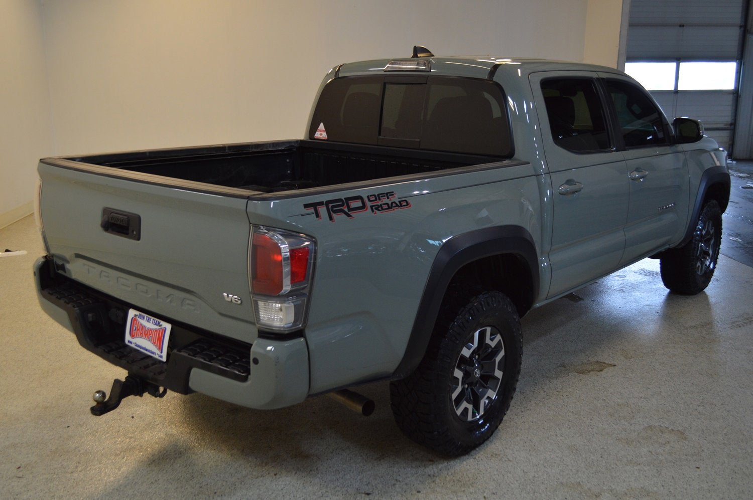 2022 Toyota Tacoma 2WD Base