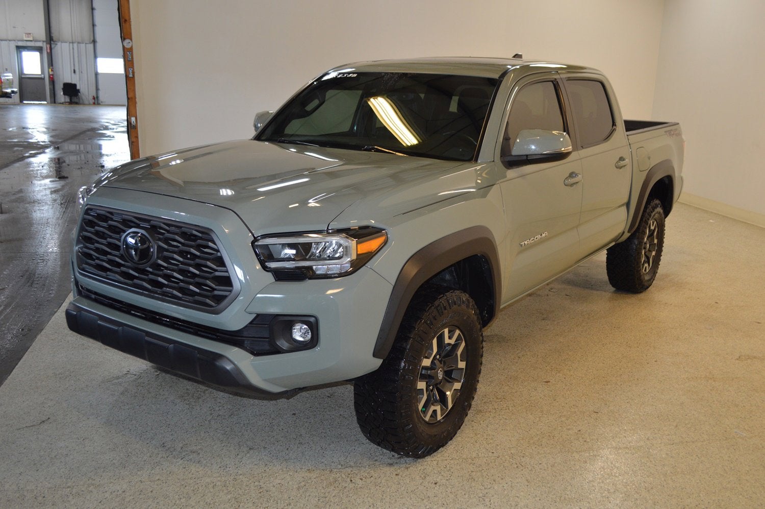 2022 Toyota Tacoma 2WD Base