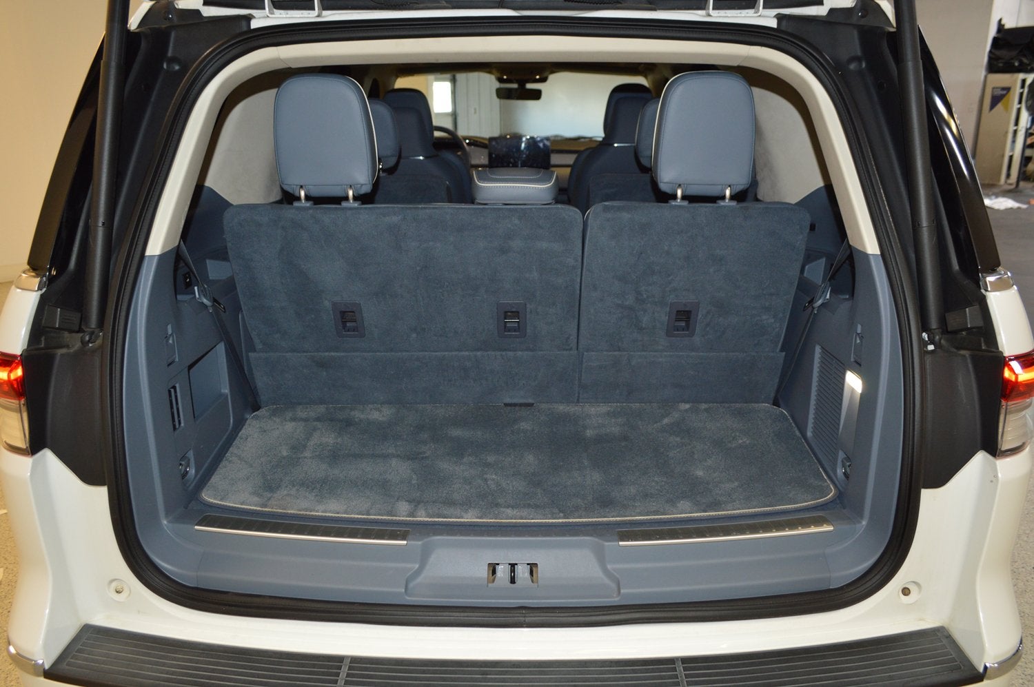2022 Lincoln Navigator Black Label