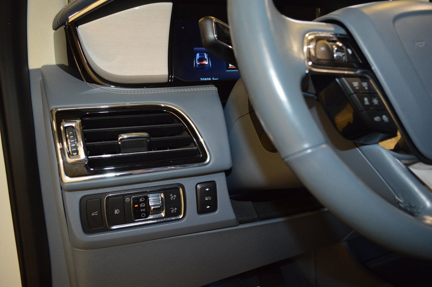 2022 Lincoln Navigator Black Label