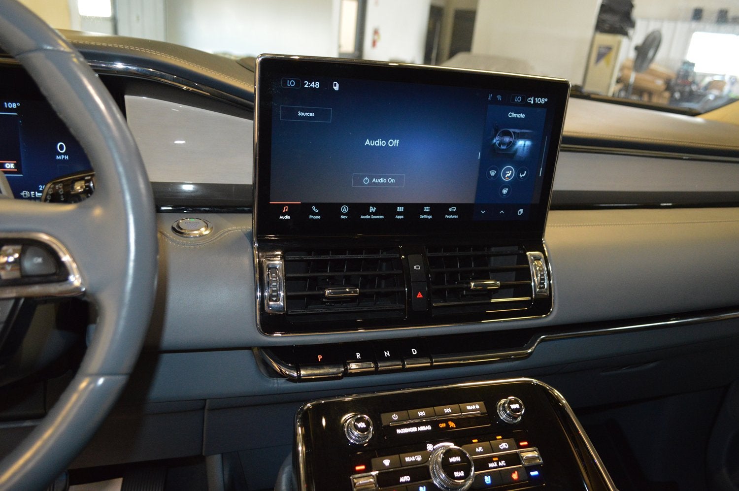 2022 Lincoln Navigator Black Label