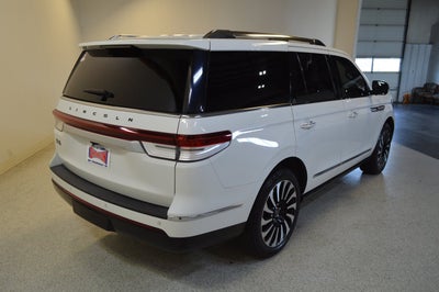 2022 Lincoln Navigator Black Label