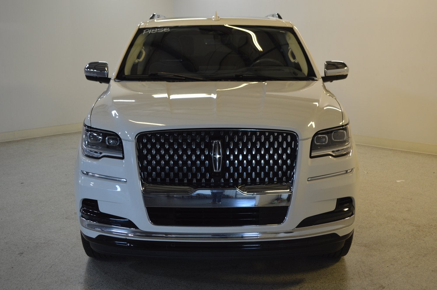 2022 Lincoln Navigator Black Label