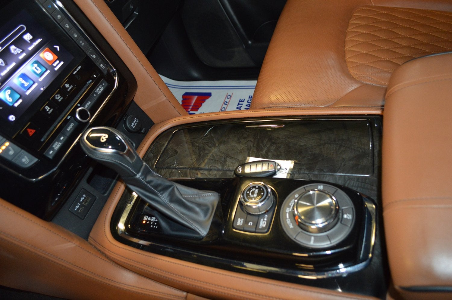 2021 INFINITI QX80 SENSORY