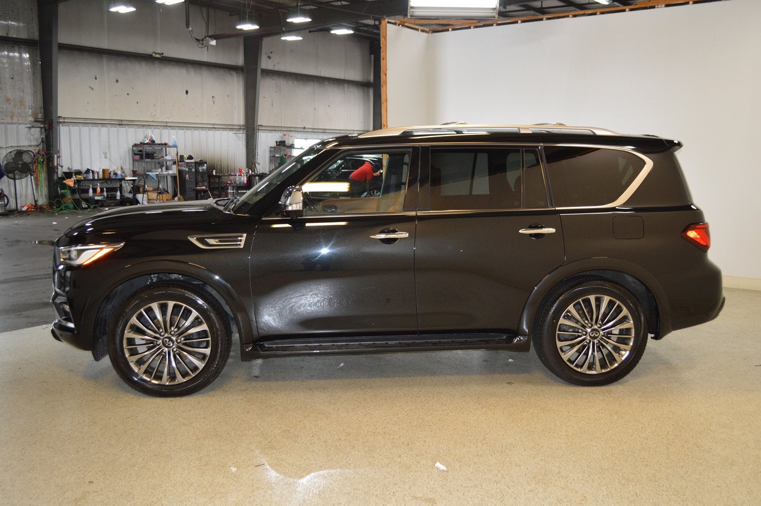 2021 INFINITI QX80 SENSORY
