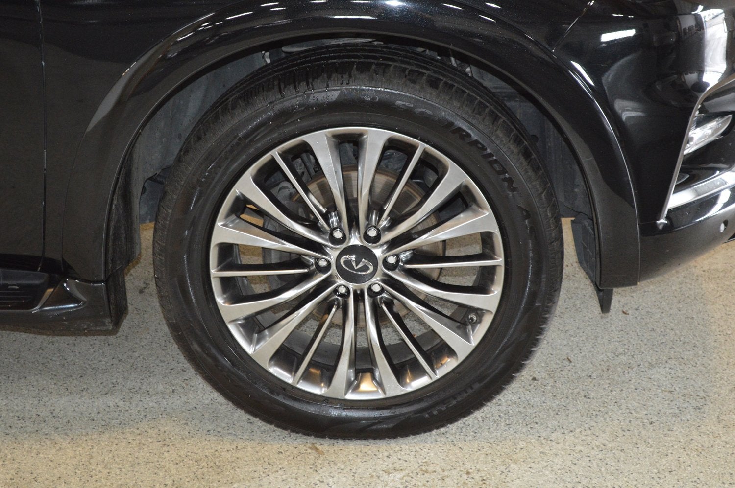 2021 INFINITI QX80 SENSORY