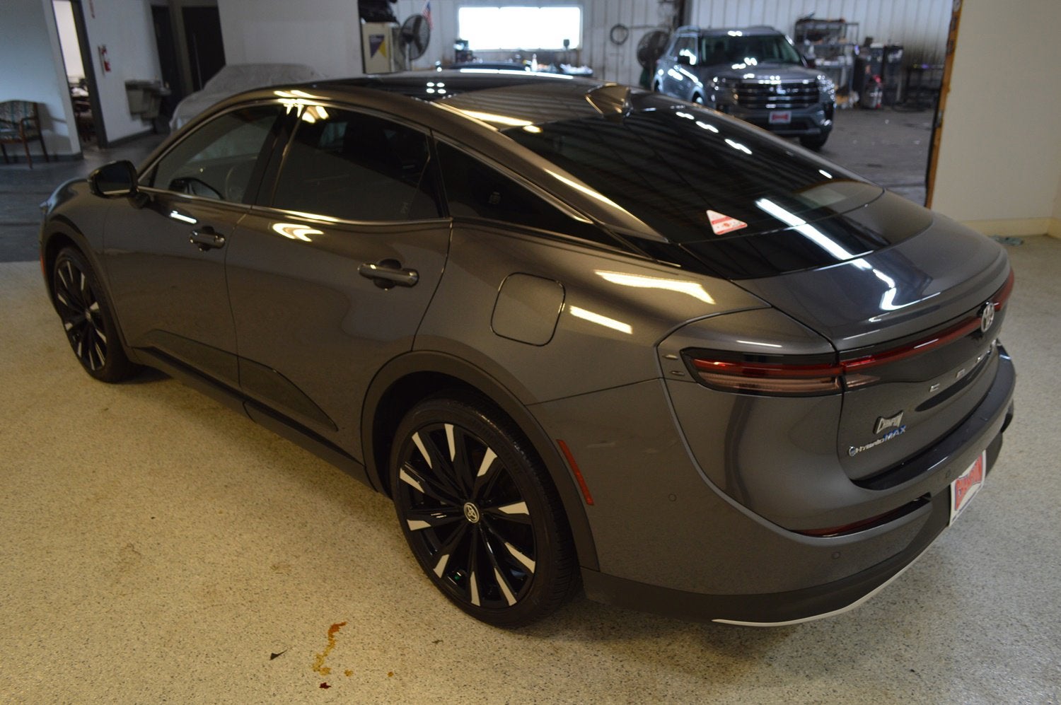 2024 Toyota Crown Platinum